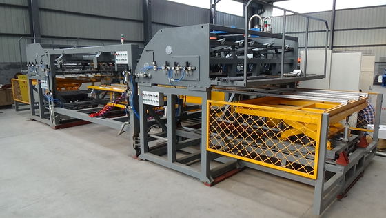 8 + 6 + 8mm Double Wire Fence Panel 380v Wire Mesh Welding Machine